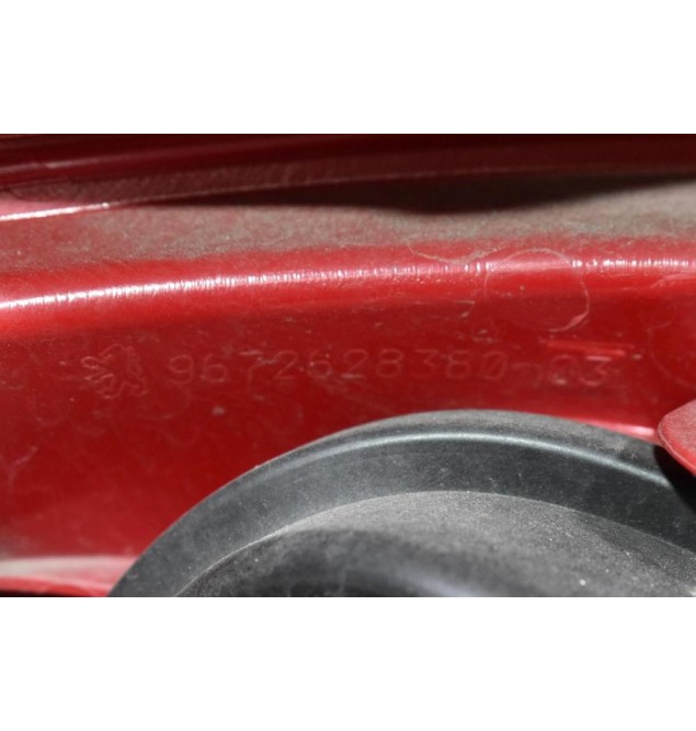 Φανάρι Πίσω Δεξιά Peugeot 208 2012-2015 9672628380-03