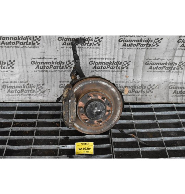 Ακραξόνιο Toyota Hilux 4x4 KUN 2006-2015 (Δεξι)