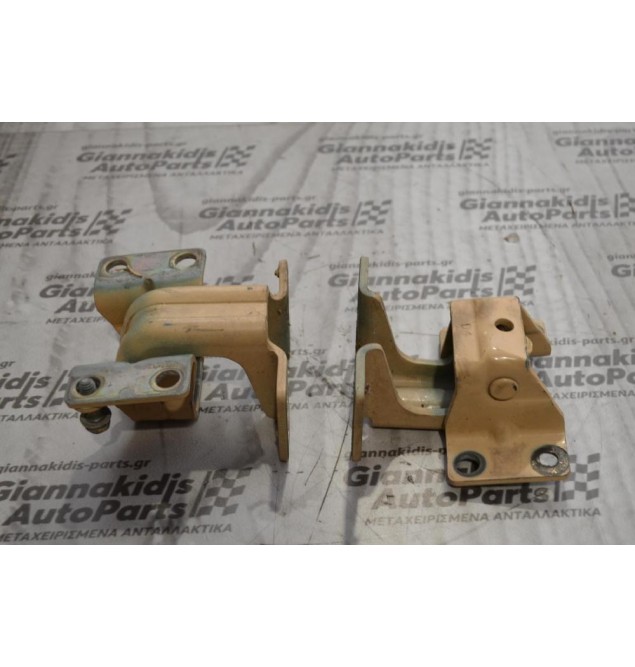 Μεντεσέδες Πόρτας Αριστερής Mitsubishi Canter Fuso 2005-2015 (Φαρδύ)