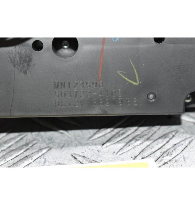 Χειριστήριο Κλιματισμού Mitsubishi L200 KB4 2005-2015 MR123598 503722-4103 (Γνήσιο)