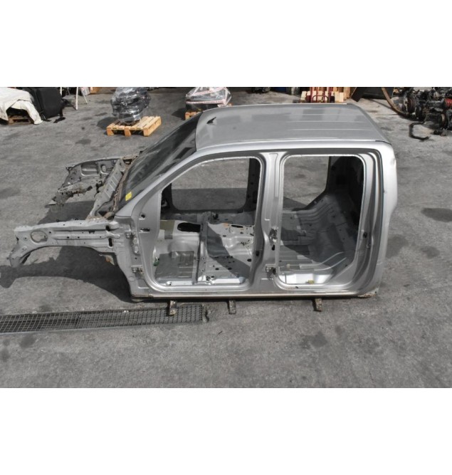Καμπίνα Για Ανταλακτικά Nissan Navara D40 Euro 5 2005-2015 (Ουρανός - Μαρσπιέδες - Τροπέτο-Θολος) Μπορει να κοπει οπου χρειαστει