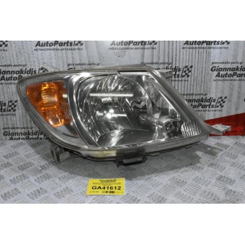 Φανάρι Εμπρός Δεξί Toyota Hilux KUN15/25 2WD 4WD 2005-2012 (Γνήσιο) (Χωρίς Ηλεκτρικό) (Σπασμένη Βάση)