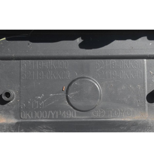 Προφυλακτήρας Εμπρός Toyota Hilux Revo 2021-2022 (Γνήσιο - Ελαφρώς Μεταχειρισμένο) (Χωρίς Προβολάκια)