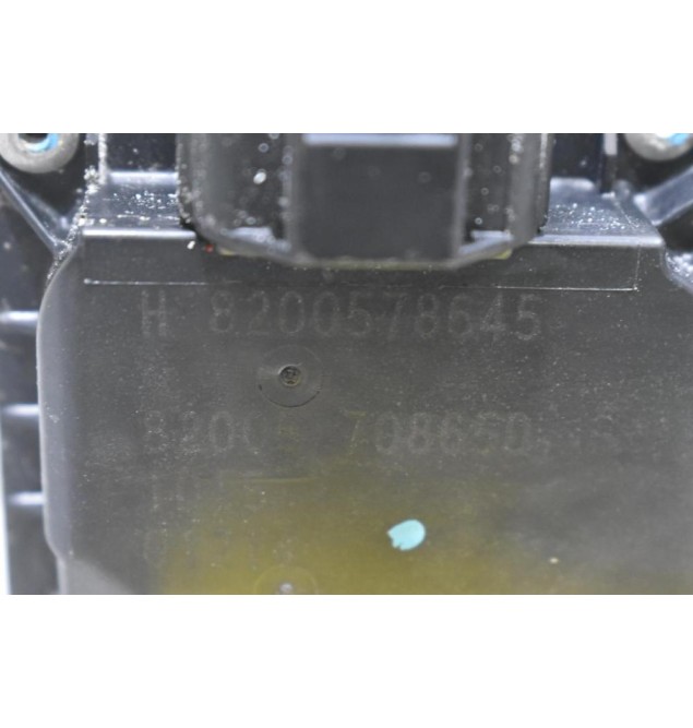 Πεταλούδα Γκαζιού Renault Megane / Scenic / Clio 1.4tce 16v H4JA 2013-2020 8200578645 82005-70865D (Γνήσιο) (Dacia)