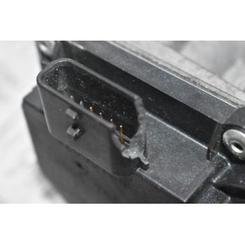 Πεταλούδα Γκαζιού Renault Megane / Scenic / Clio 1.4tce 16v H4JA 2013-2020 8200578645 82005-70865D (Dacia) (Γνήσιο) (Μικρό Σπάσιμο Στν Φίσα)