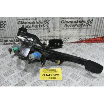 Πεντάλ Συμπλέκτη Renault Megane 2007-2016 465030034R (Γνήσιο)