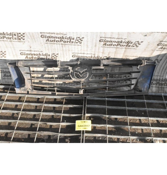 Μάσκα Mazda B2500 2003-2006 UM47-50710 Σπασμενα Κλιπ