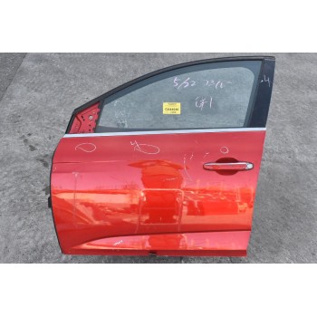 Πόρτα Εμπρος Αριστερη Renault Megane 2013-2022 (Με Χτυπημα)