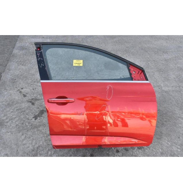 Πόρτα Εμπρος Δεξια Renault Megane 2013-2022 (Με Χτυπημα)