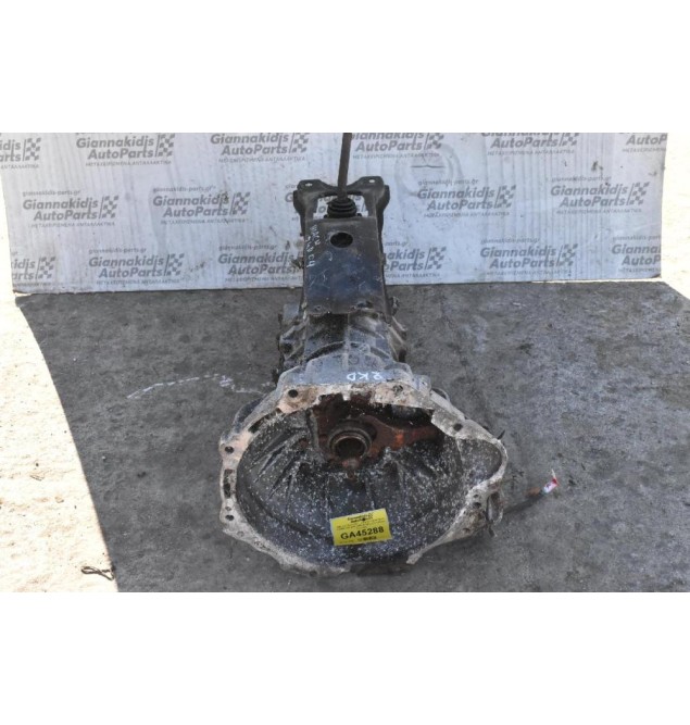 Κιβώτιο Ταχυτήτων - Σασμάν Toyota Hiace 2.5 D4D 2KD 2001-2005 (4 βίδες στο πλακάκι του λεβιέ)