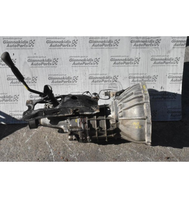 Κιβώτιο Ταχυτήτων - Σασμάν Toyota Hiace 2.5 D4D 2KD 2001-2005 (4 βίδες στο πλακάκι του λεβιέ)