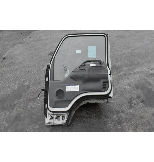 Πόρτα Εμπρός Δεξιά Isuzu NQR NPR 1994-2007 (Χωρίς Καθρέφτη)