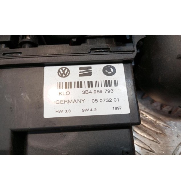 Διακόπτες Παραθυρων/Κλειδωματος Με Πλαισιο Εμπρος Αριστερα Volkswagen Passat 1997-2000 34 Pins