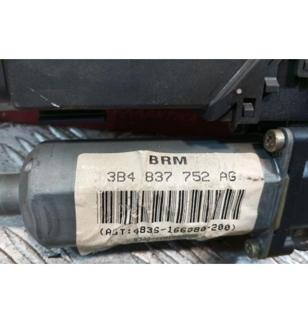 Μοτερ Παραθύρου Εμπρος Δεξια Volkswagen Passat 1997-2000 29 pins 3B4837752 0130821694