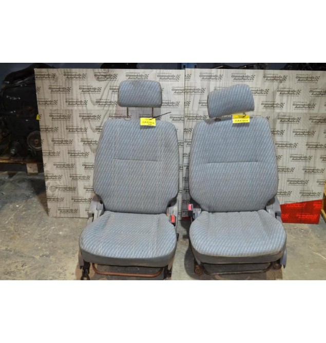 Κάθισματα Αριστερο+Δεξι Toyota Hilux KDN 2001-2005