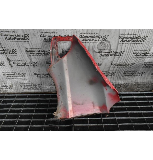 Φτερό Δεξι Toyota Hiace 1997-2006