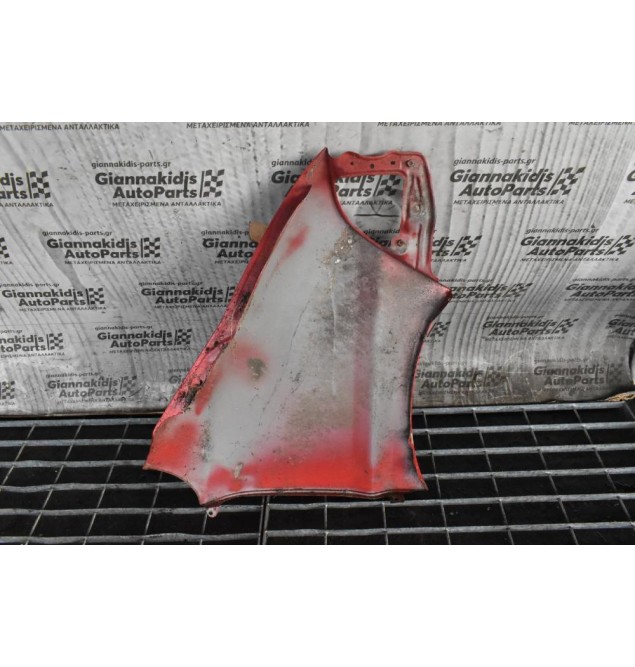 Φτερό Αριστερο Toyota Hiace 1997-2006