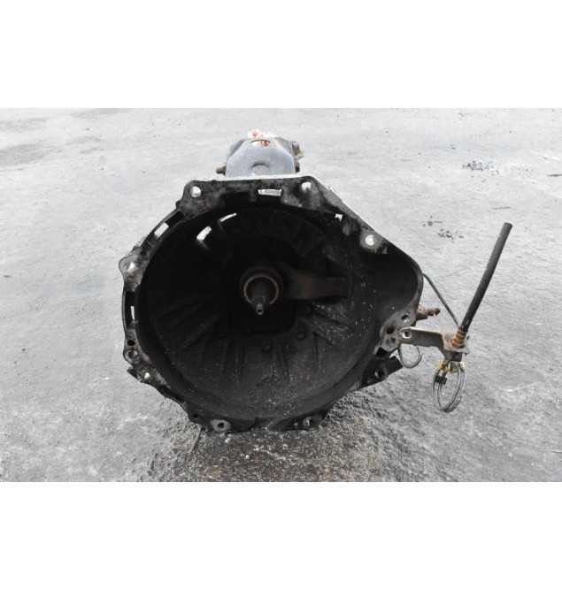 Κιβώτιο Ταχυτήτων - Σασμάν Toyota Hiace 2.5 D4D 2KD 2001-2005 (4 βίδες στο πλακάκι του λεβιέ)