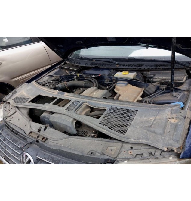 Ολόκληρο Αυτοκίνητο Volkswagen Passat Κωδ.Κινητηρα ALZ 1600cc 102hp 2000-2005