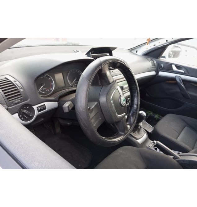 Ολόκληρο Αυτοκίνητο Skoda Octavia Κωδ.Κινητηρα CDAA 1800cc 160hp 2008-2012