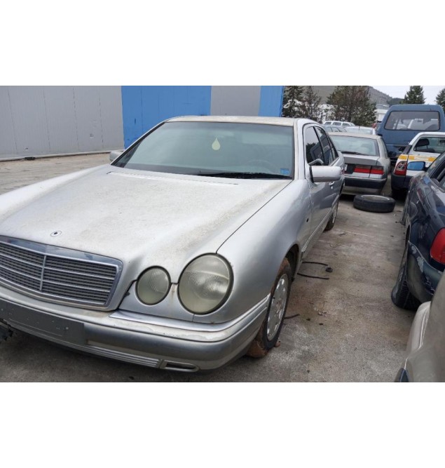 Ολόκληρο Αυτοκίνητο Mercedes-Benz W210 Κωδ.Κινητηρα 605912 2500cc 113hp 1995-1999