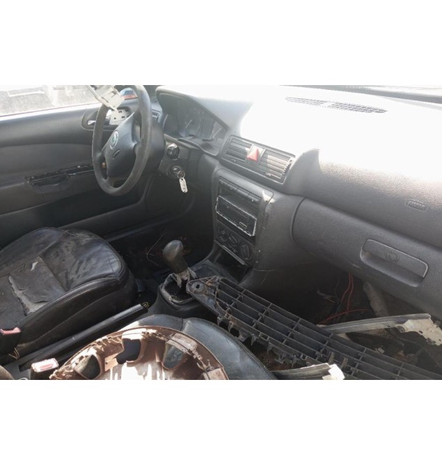Ολόκληρο Αυτοκίνητο Skoda Octavia Κωδ.Κινητηρα AUM 1800cc 150hp 1997-2004