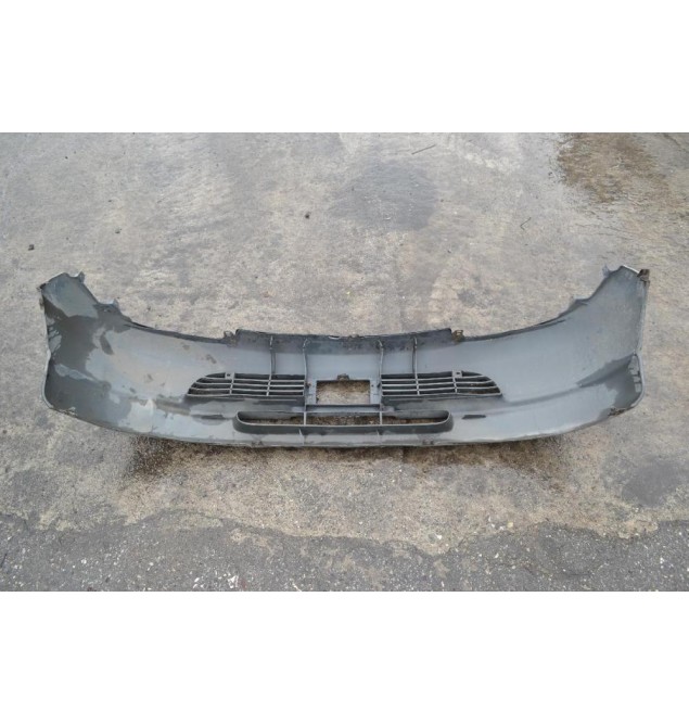 Προφυλακτήρας Εμπρος Toyota Hiace 2000-2005