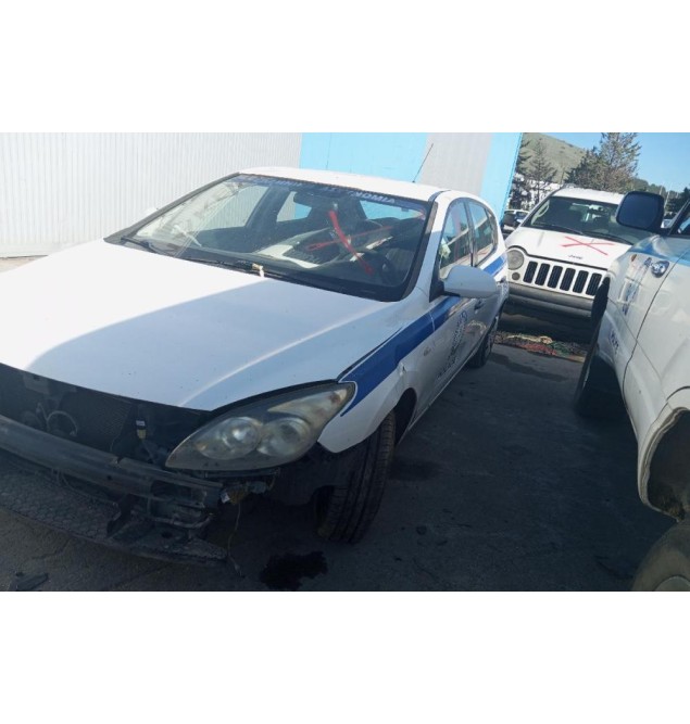 Ολόκληρο Αυτοκίνητο Hyundai i 30 Κωδ.Κινητηρα G4GC 2000cc 143hp 2007-2011
