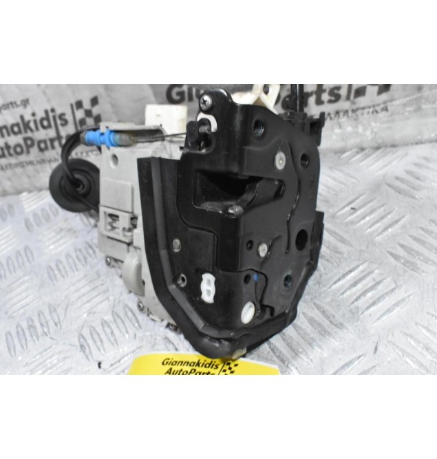 Κλειδαριά Εμπρός Αριστερά Audi A3 / S3 2010-2020 (Γνήσιο) 8X2837015