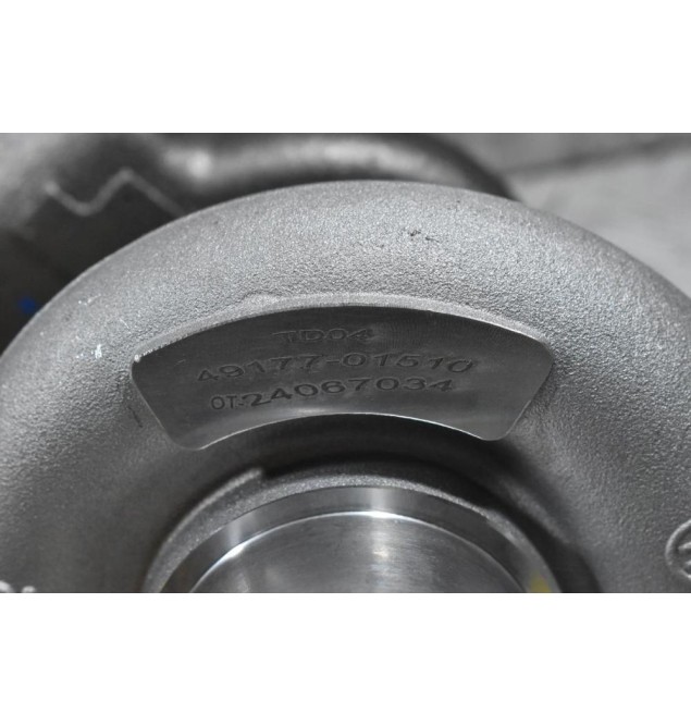 Turbo/Τουρμπίνα Mitsubishi L200 / Pajero 2.5 4D56 TD04 1993-1996 49177-01510 (Καινούργια) Σκέτο Λάδι