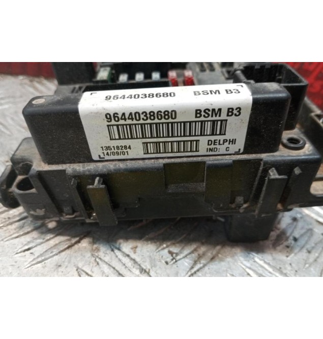 Ασφάλειες - Ασφαλειοθήκη Citroen Xsara 2000-2004 9644038680 BSM B3