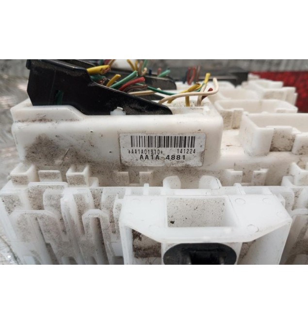 Ασφάλειες - Ασφαλειοθήκη Suzuki SX4 S-Cross 2013-2017 AA1A-4881