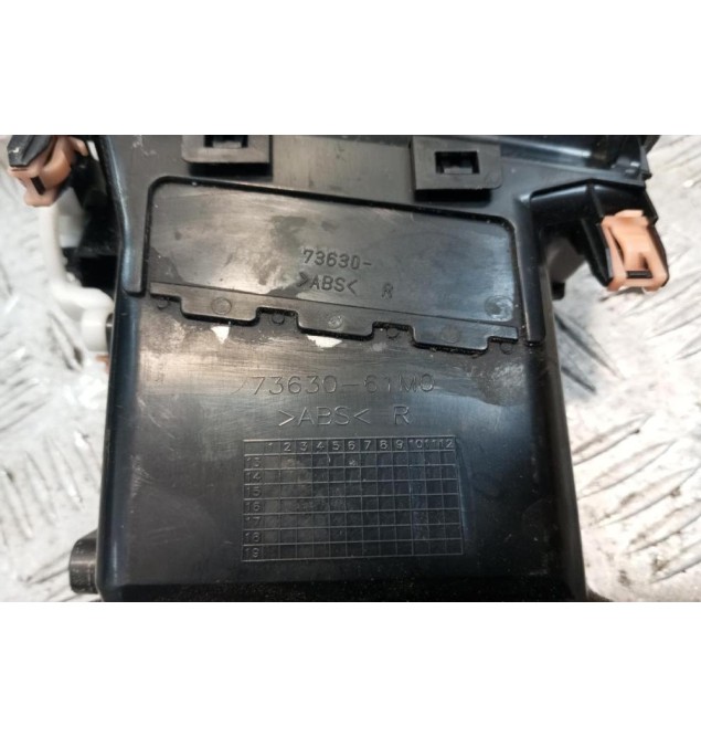 Αεραγωγός Συνοδηγου Suzuki SX4 S-Cross 2013-2017 73630-61M0