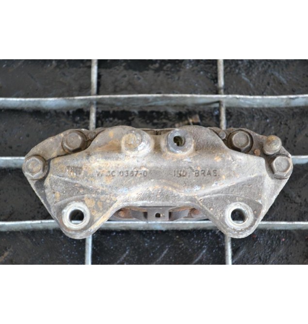 Δαγκάνα Αριστερή Toyota Hilux KUN25 4x4 2005-2012