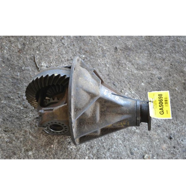 Διαφορικό Πίσω Mitsubishi Canter - Fuso 8x39 1990-1998 (10 Τρύπες, 28 Δόντια Ημιαξόνιο)