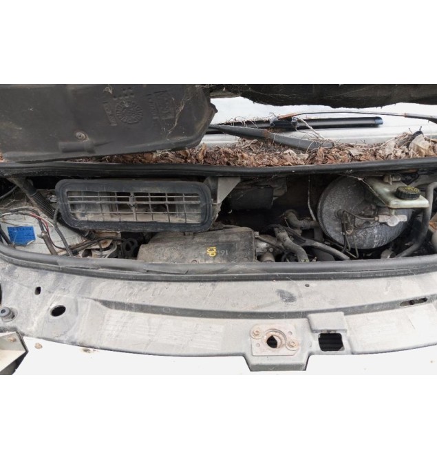Ολόκληρο Αυτοκίνητο Renault Trafic Κωδ.Κινητηρα F9Q (760) 1900cc 101hp 2002-2006