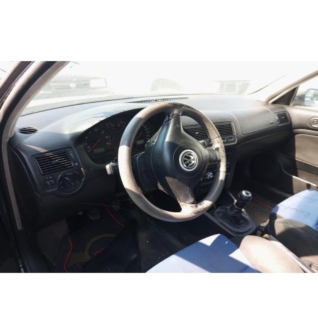 Ολόκληρο Αυτοκίνητο Volkswagen Golf IV Κωδ.Κινητηρα AUS 1600cc 105hp 1998-2004