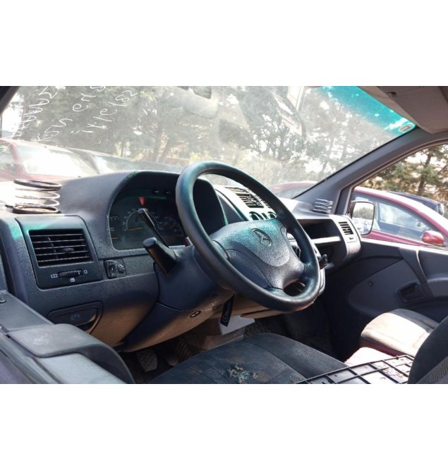 Ολόκληρο Αυτοκίνητο Mercedes-Benz Vito W638 Κωδ.Κινητηρα 611980 2200cc 102hp 1999-2003