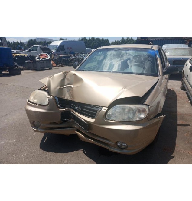 Ολόκληρο Αυτοκίνητο Hyundai Accent Κωδ.Κινητηρα G4EA 1300cc 75hp 2002-2005