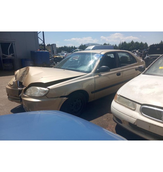 Ολόκληρο Αυτοκίνητο Hyundai Accent Κωδ.Κινητηρα G4EA 1300cc 75hp 2002-2005