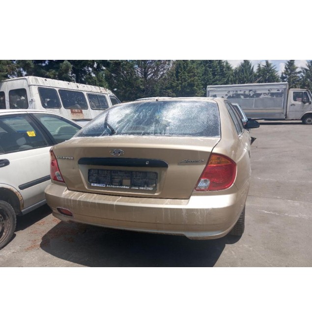 Ολόκληρο Αυτοκίνητο Hyundai Accent Κωδ.Κινητηρα G4EA 1300cc 75hp 2002-2005