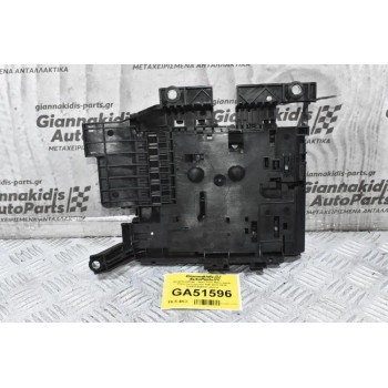 Ασφαλειοθήκη / θήκη Ρέλε Μπαταρίας Porsche Cayenne 958 2010-2018 7P0937548H (Γνήσιο)