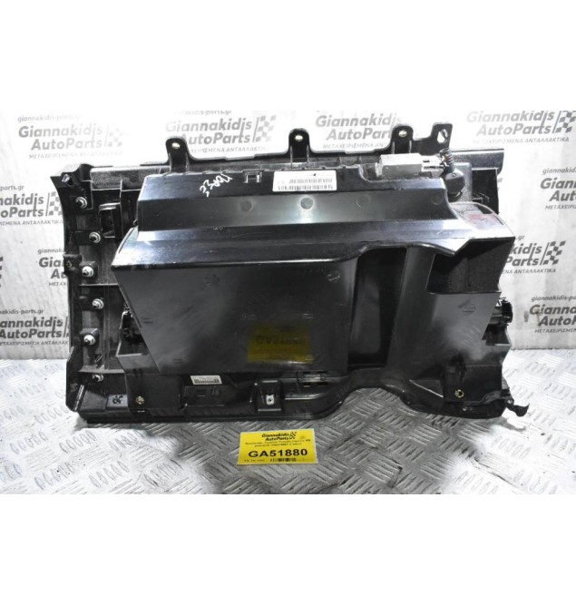 Ντουλαπάκι Ταμπλού Porsche Cayenne 958 2010-2018 7P5857095T (Γνήσιο)