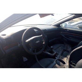 Ολόκληρο Αυτοκίνητο Audi A4 Κωδ.Κινητηρα APT 1800cc 125hp  1995-2000