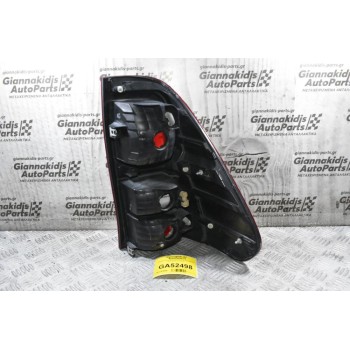 Φανάρι Πίσω Αριστερά Toyota Hilux Revo 2015-2019 (Γνήσιο)