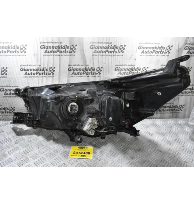 Φανάρι Εμπρός Δεξια Toyota Hilux Revo 2015-2019 (Γνήσιο)