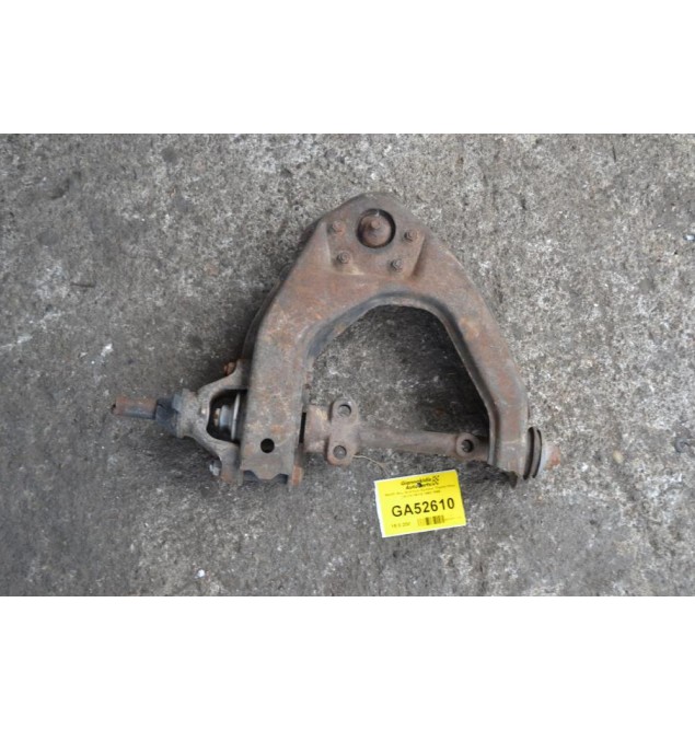 Ψαλίδι Ανω Αριστερο Εμπρος Toyota Hilux LN110/YN110 1992-1998