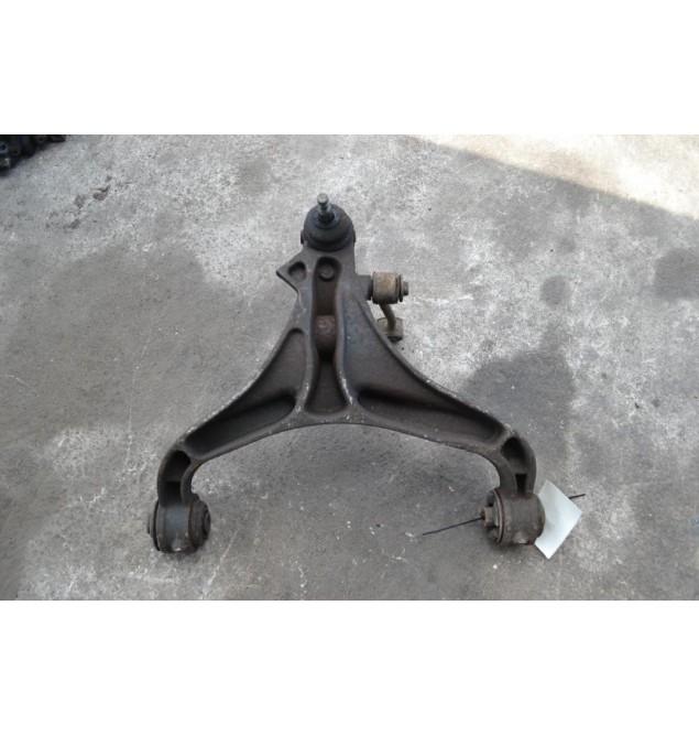 Κατω Δεξι Ψαλιδι Dodge Nitro 2.8 VM52C 2008-2015