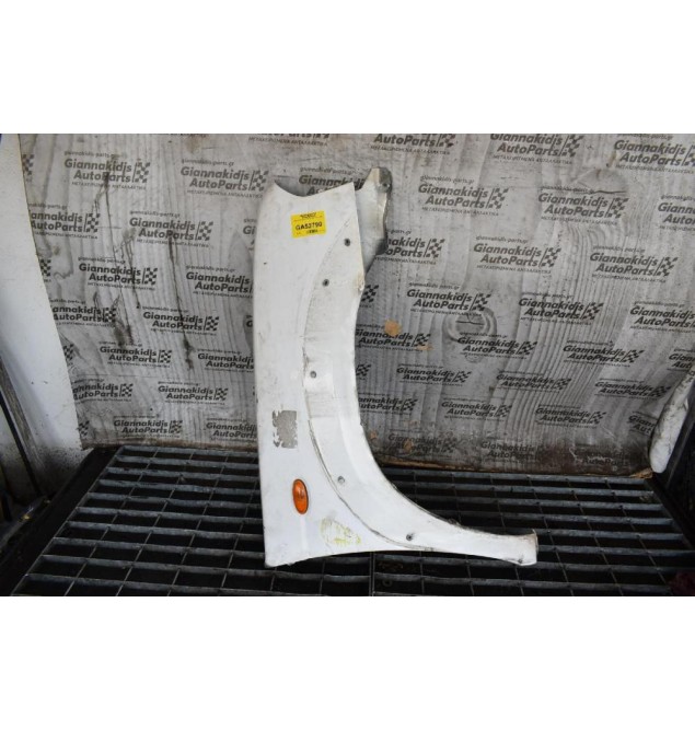 Φτερό Δεξι Nissan Navara D22 2001-2005