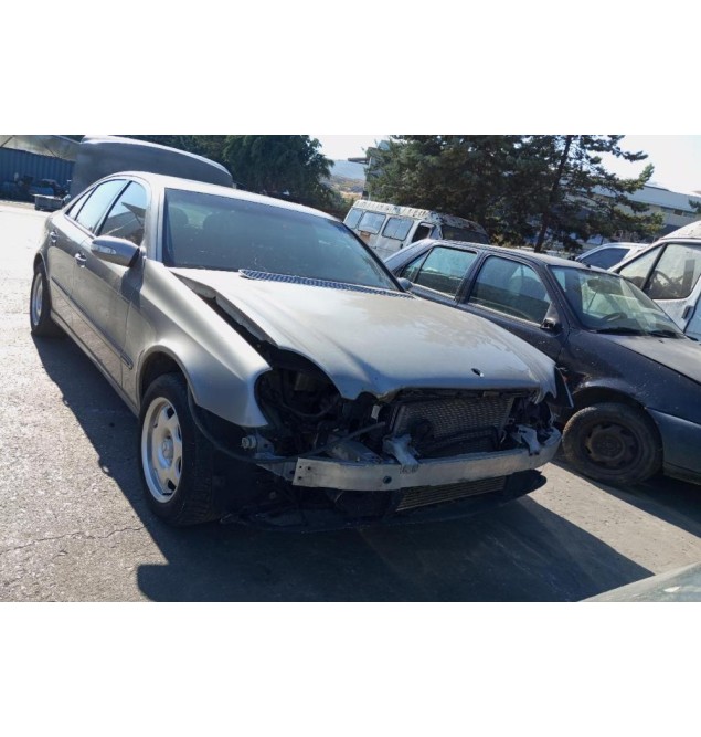 Ολόκληρο Αυτοκίνητο Mercedes-Benz E 200 W211 Κωδ.Κινητηρα 646961 2002-2006